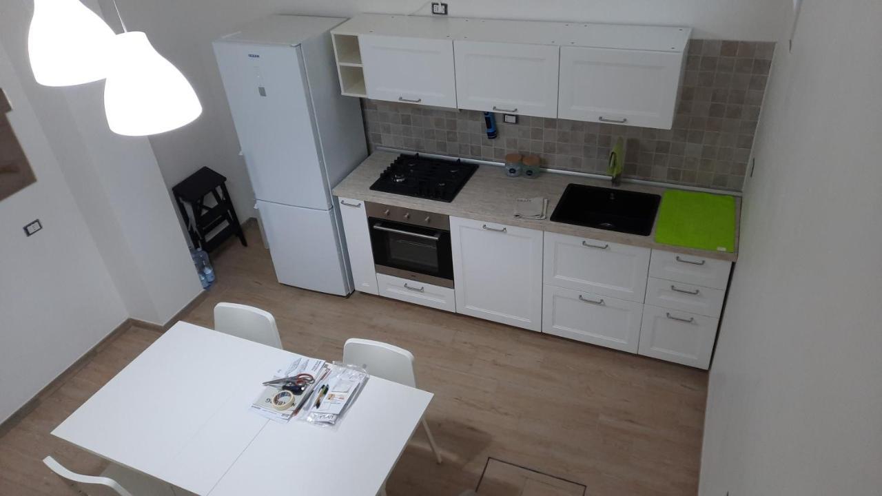 Casuzza A 200M Dalla Spiaggia 포쟐로 외부 사진